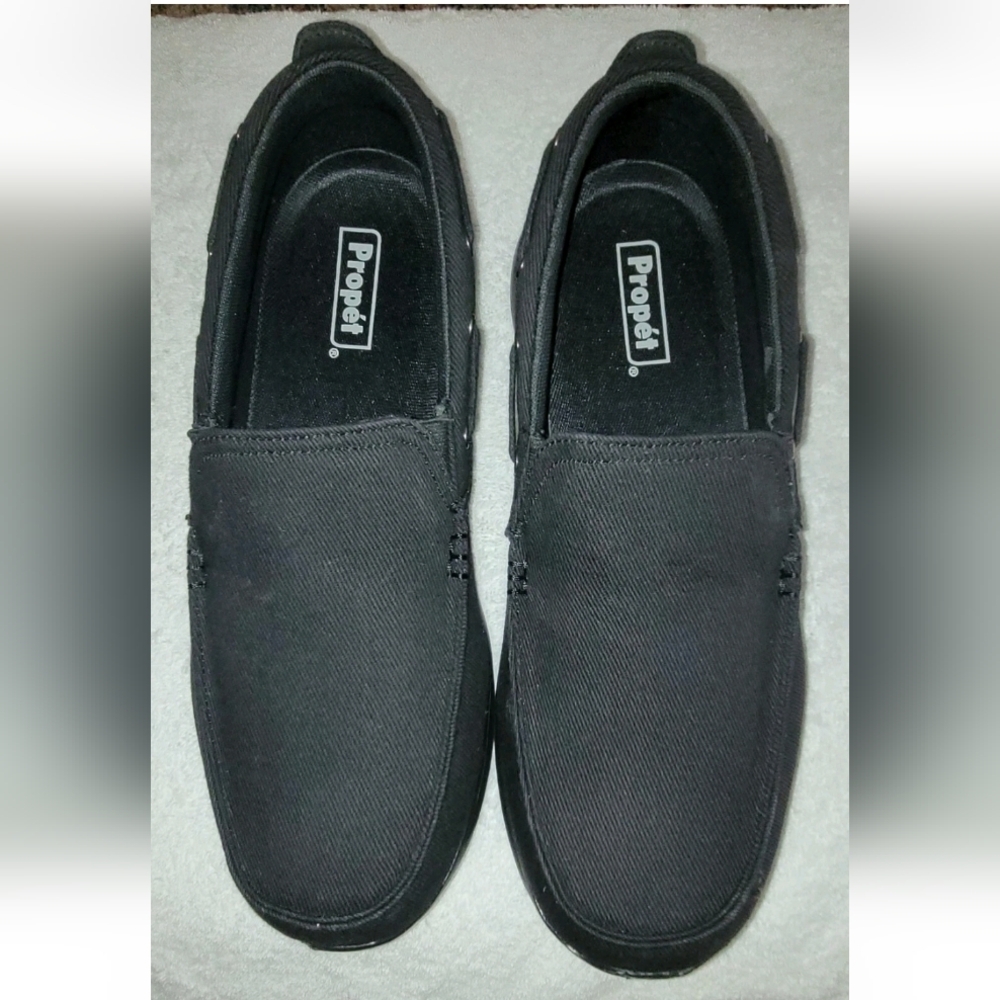 Propet Mens Viasol Slip On Shoes Black Casual